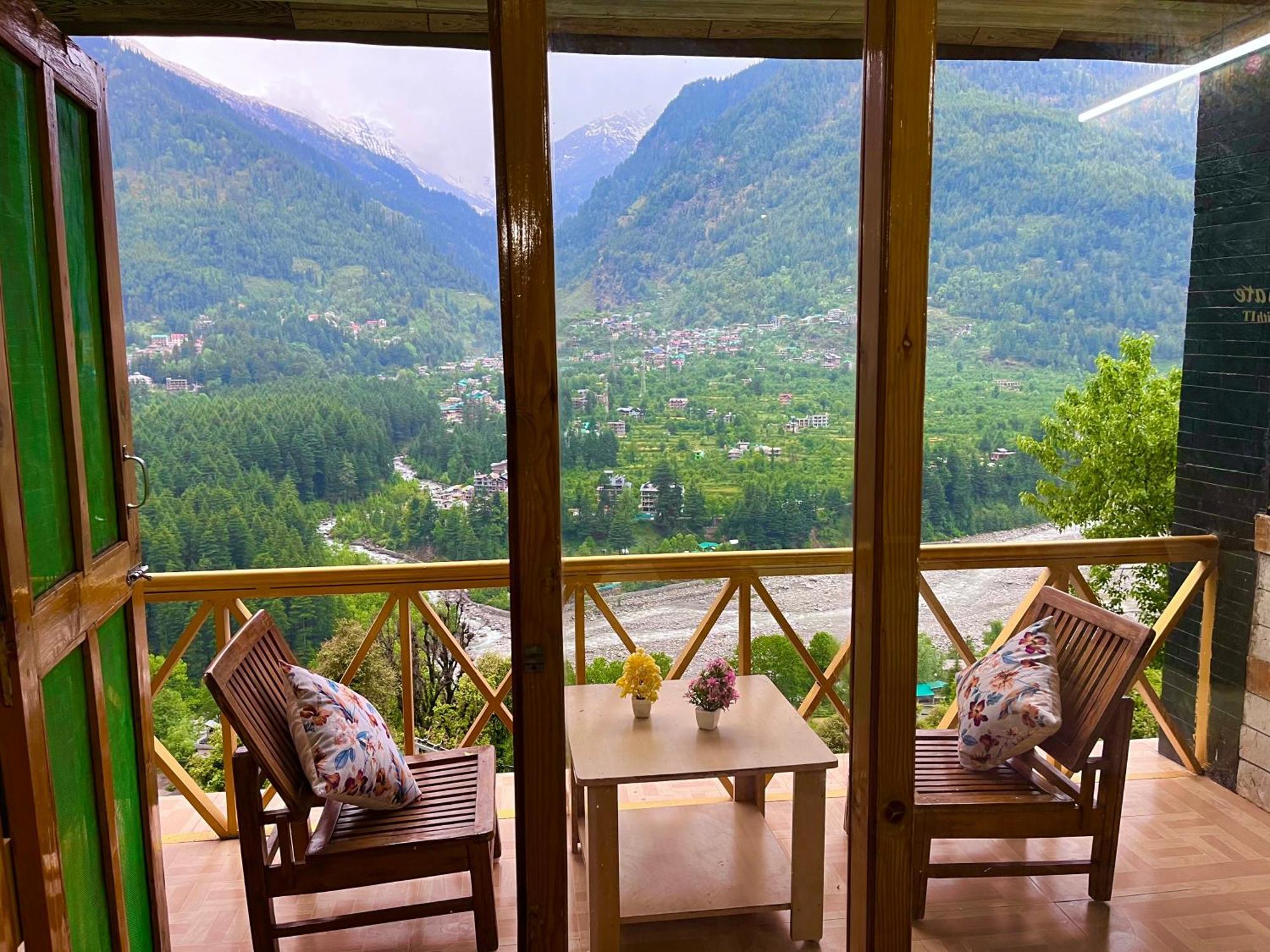 Naina Deventure Resort, Manali - Premium Rooms With Centrally Heated & Scenic View Exterior photo